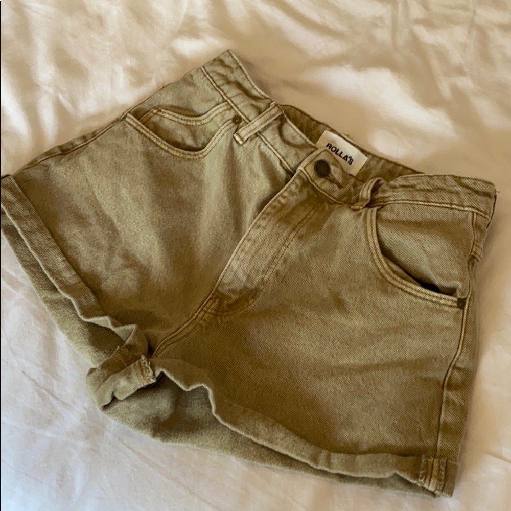 BEIGE JEAN SHORTS